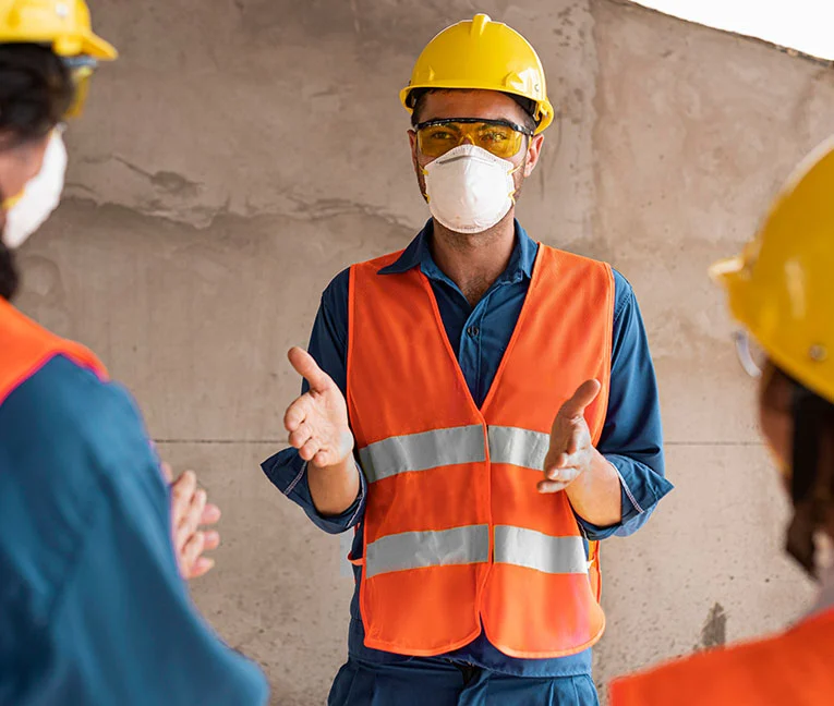 Hangi Firmalar İş Güvenliği Uzmanı Bulundurmak Zorunda